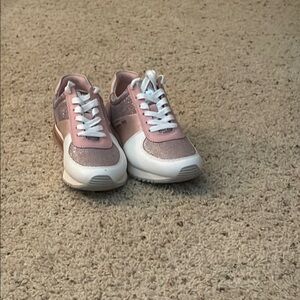 Stylish Pink and White Women's Sneakers